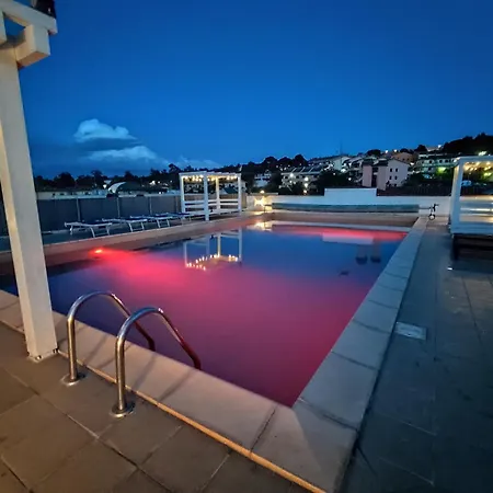 Attico Con Piscina Pivata A Daire Porto Azzurro
