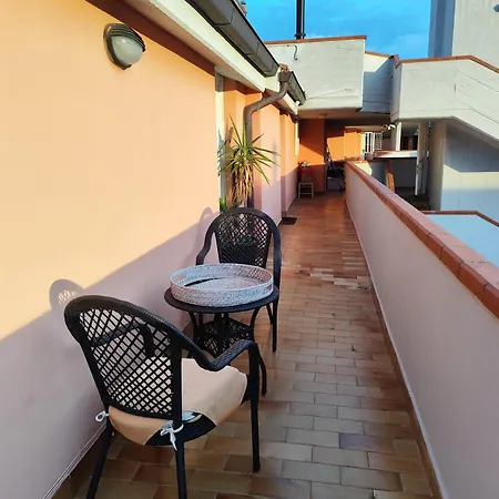 Apartman Attico Con Sauna E Piscina A Porto Azzurro