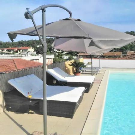 Attico Con Sauna E Piscina A Apartman Porto Azzurro